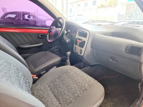Imagem 8 de 8 de Fiat Strada 1.4 Mpi Fire Cs 8v Flex 2p Manual
