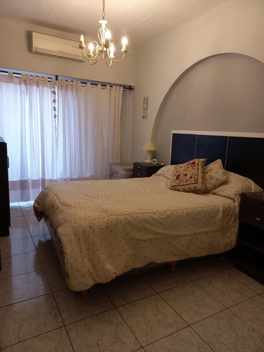Imagen 22 de 30 de Venta Casa 5 Ambientes Pileta Y Cocheras Pompeya