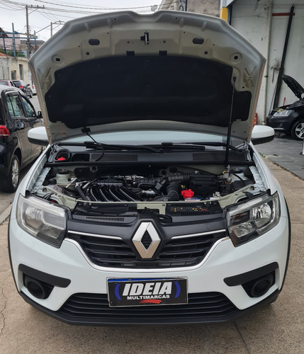 Renault Logan 1.6 Zen 16v X-tronic 4p