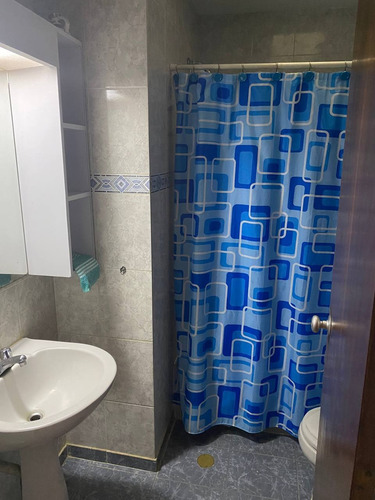 Imagen 13 de 25 de Venta De Casa En Los Chorros, Calle El Rosario, Municipio Secre