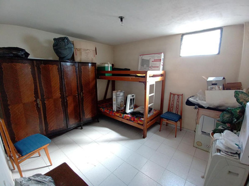 Imagen 16 de 24 de Casa - Gregorio De Laferrere