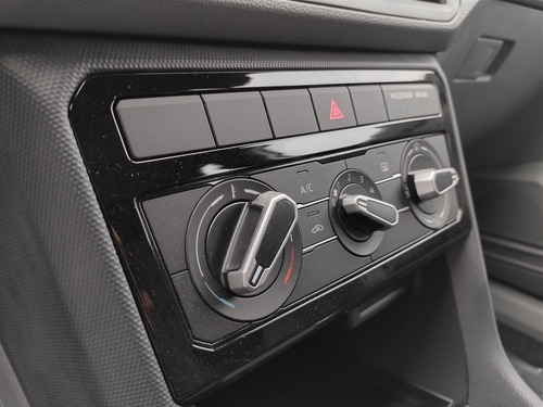 Volkswagen T-cross 1.6 Trendlinde Mt 2020