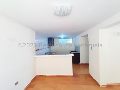 Imagen 2 de 15 de Espectacular Casa-quinta En Alquiler. 04120656408 Mls 223-15525