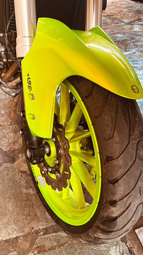 Imagen 3 de 8 de Benelli 302 S