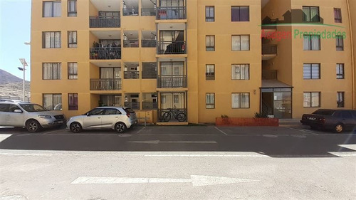 Imagen 24 de 26 de Departamento En Venta De 3 Dorm. En Copiapó