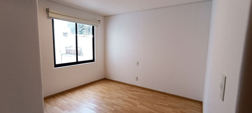 Imagen 15 de 19 de Renta Departamento De Doble Altura Con Family Room En Cuajim