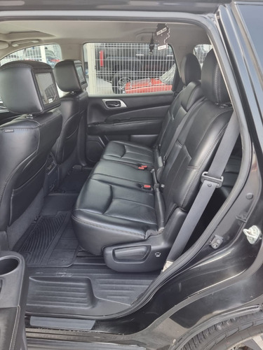 Imagen 11 de 15 de Nissan Pathfinder 2017 Exclusive Awd