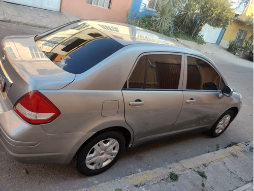 Nissan Tiida 1.8 Sense Sedan Mt