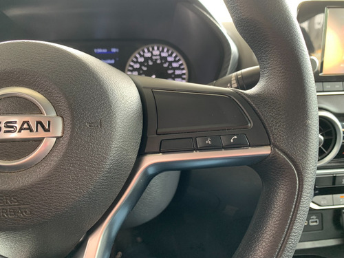 Nissan Sentra 2.0 Sense Mt