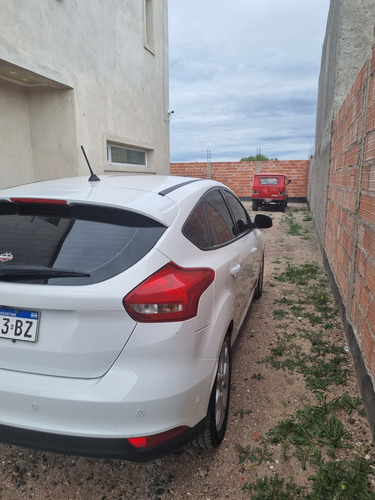Ford Focus III 2.0 Sedan Se Plus Mt