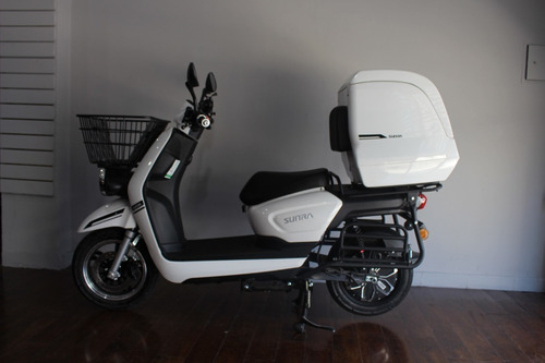 Imagen 2 de 25 de Sunra Caguu Moto Electrica 3000w Repartoc/baulera Scooter