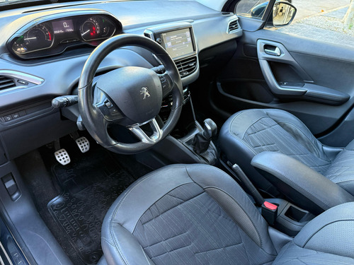 Peugeot 208 1.6 Feline Pack Cuir
