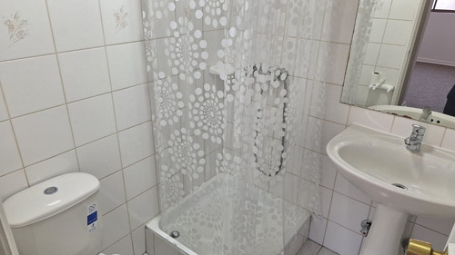Excelente Departamento Como Nuevo A Una Cuadra Metro Cumming