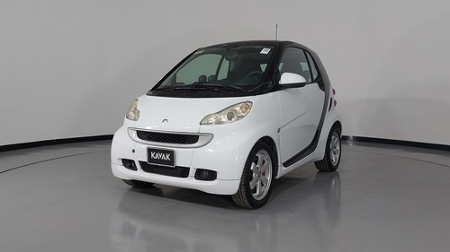 Smart Fortwo 1.0 Coupe Mhd Black And White