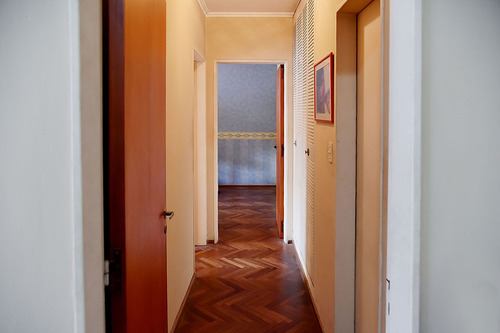 Imagen 10 de 16 de En Venta Departamento Dos Dormitorios. Pichincha