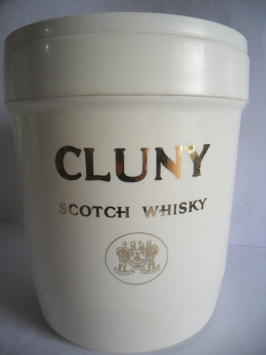 Hielera De Whisky Cluny  Made In  Gt. Britain De Plastico //