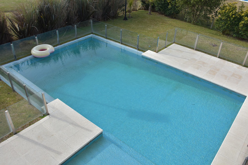 Casa En Venta Ubicado En Terravista, General Rodríguez, G.b.a. Zona Oeste