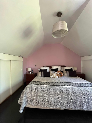 Casa 5 Dormitorios Y 2 Baños, Sin Comisión