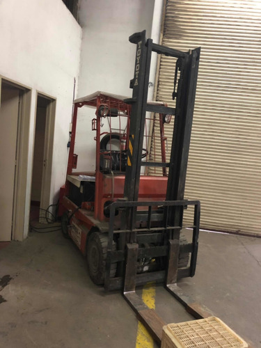 Imagen 13 de 14 de Autoelevador Toyota 2.5tn Funcionando,c/bateria Y Cargador