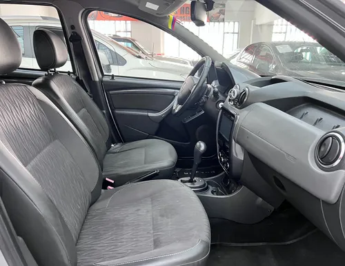 Renault Duster 2.0 Dynamique 4x2 automatica