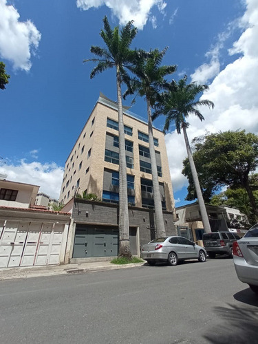 Apartamento Ph En Venta  En Los Naranjos De Las Mercedes