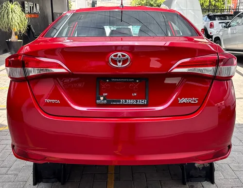 Toyota Yaris 1.5 Core Mt