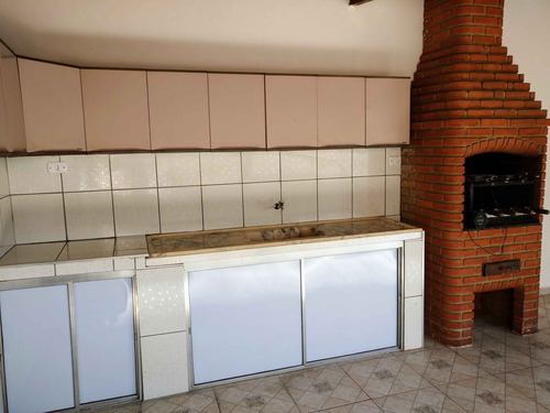 Casa À Venda Na Rua Joaquim Alvarenga, Jardim Europa, Jandira - Sp - Liv-3034