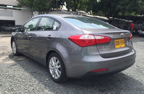 Kia Cerato Pro 2015 Aut. Cristhian Lozano 3173188601