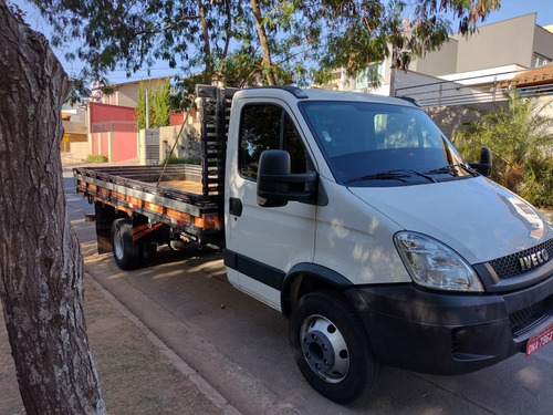Imagem 2 de 7 de Iveco 70c17