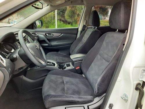 Imagen 9 de 15 de Nissan X-trail Sense Aut 2017