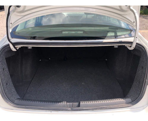 Imagen 10 de 15 de Volkswagen Jetta Mkvi 2.0l Automatico 2018 Credito Financiam