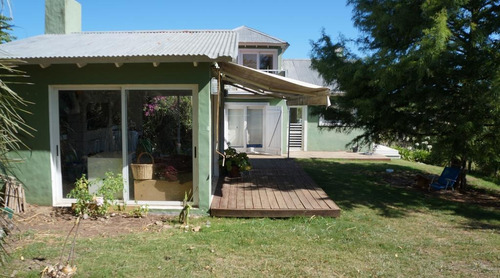 Lausana Chalé 3 Dorm 2 Baños Barbacoa Garaje Moderna Us$ 200
