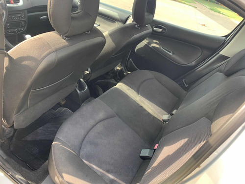 Peugeot 207 1.4 Sedan Xs