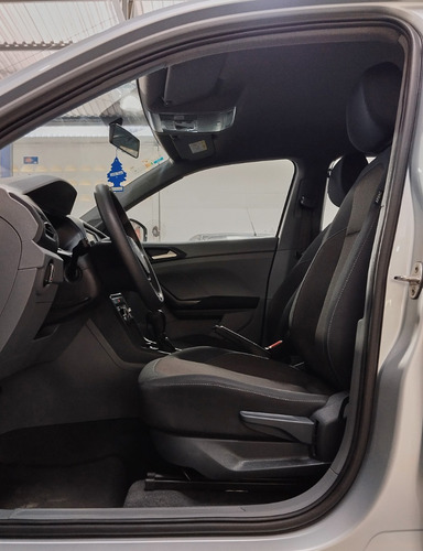 Volkswagen T-Cross 1.0 200 TSI TOTAL FLEX SENSE AUTOMÁTICO