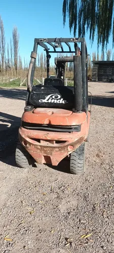 Autoelevador Linde H25d Diesel 2500kg Con T/triple