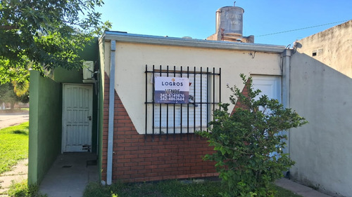 Casa Con Tres Dormitorios En Santo Tome