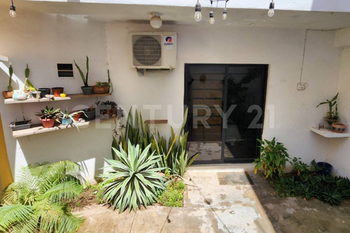 Casa En Venta En Colonia Jacarandas Mazatlan Sinaloa