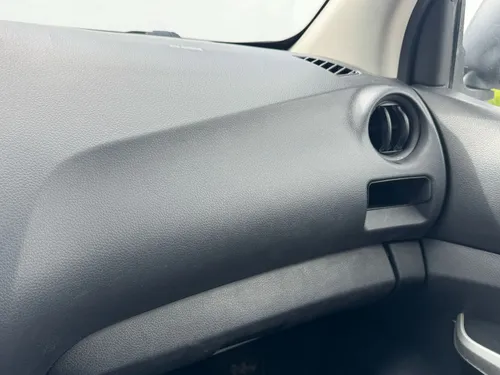 Nissan Np300 2020