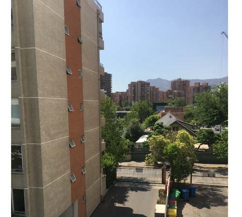 Imagen 10 de 13 de Excelente Departamento A Pasos Estación De Metro