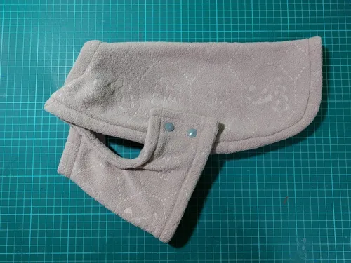 Capa Buzo Con Botones De Broche Para Perritos Medianos.