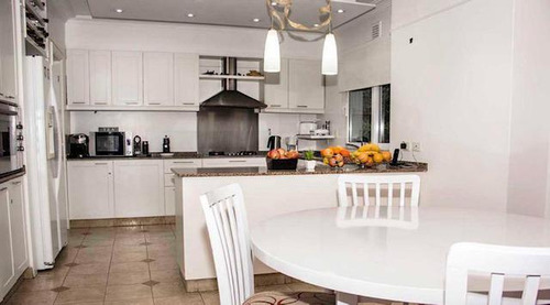 Casa 6 Ambientes En Venta Pilar Ayres De Pilar