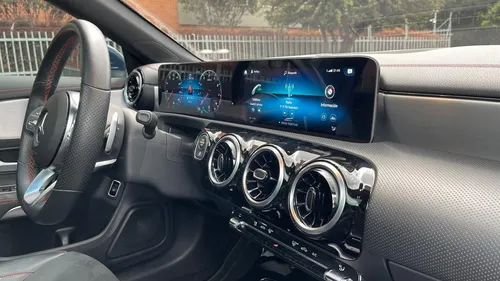 Mercedes-Benz Clase CLA 1.3 Cla 180 Amg Line At