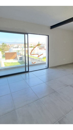 Casa En Oaxtepec Morelos, Lujosa Amplio Jardín