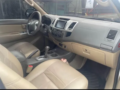 Toyota Fortuner 2.7l 4x2