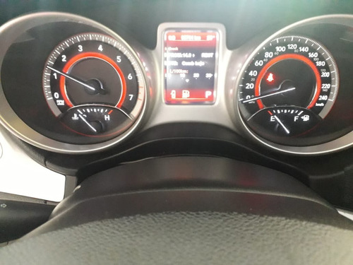 Imagen 12 de 14 de Dodge Journey 2013
