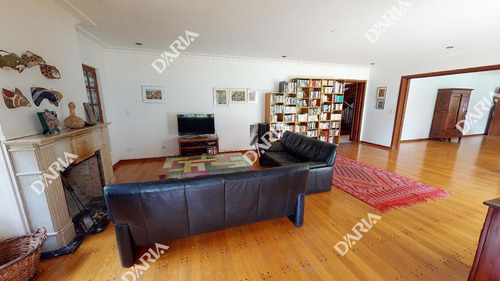 Libertador Al Rio, Chalet Sobre 2100mts. De Lote.
