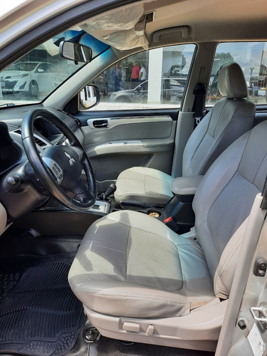 Imagen 6 de 10 de Mitsubishi Montero Sport