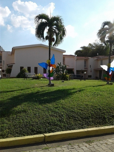 Imagen 11 de 12 de Leal Perez Vende Tonwhouse Urb. Villas Del Encanto El Rinco Mañongo