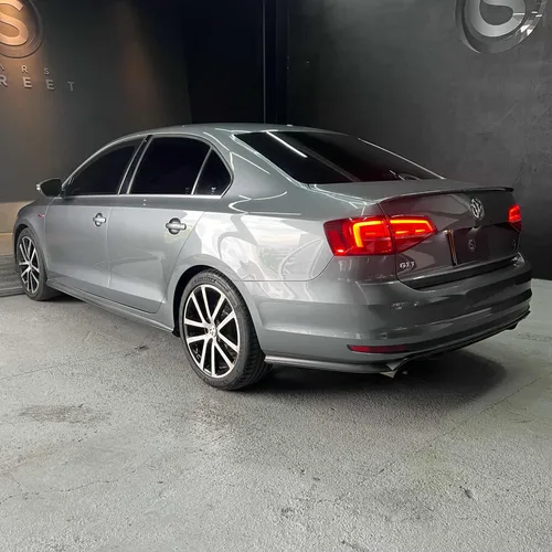 Volkswagen Jetta gli blindaje 2 plus