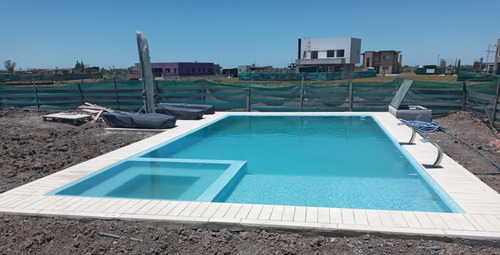 Construcción De Piscinas De Hormigón Proyectado